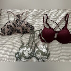 Pink Victoria's Secret set of 3 Bras size 36B